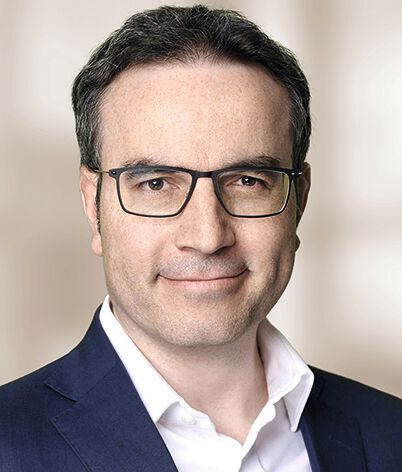 Dr. Alexander Insam