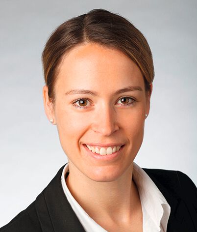 Bettina Faude