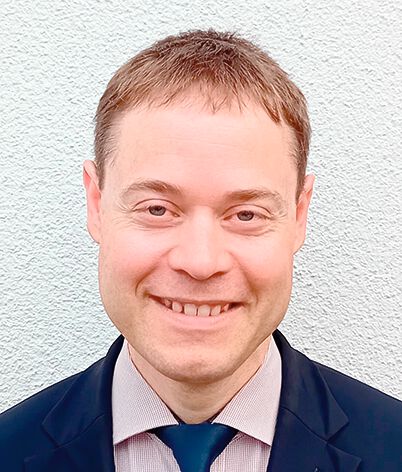 Dr. Martin Strake
