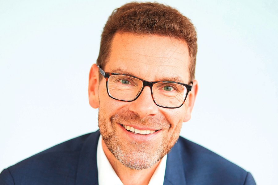 Prof. Dr.-Ing. habil. Sascha StowasserDirektor des ifaa – Institut für angewandte Arbeitswissenschaft, Düsseldorf Bild: ifaa – Institut für angewandte Arbeitswissenschaft