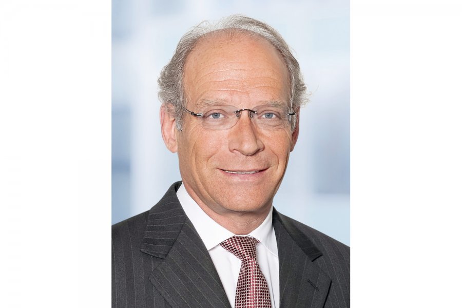  Prof. Dr. Jobst-Hubertus Bauer - ist Rechtsanwalt bei Gleiss Lutz in Stuttgart