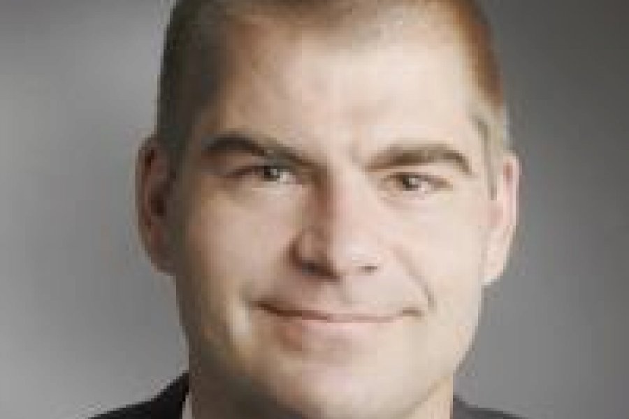  Prof. Dr. Boris Kaehler  - lehrt Allgemeine BWL, insbesondere Personal und Organisation, an der Hochschule für Technik und Wirtschaft Berlin.