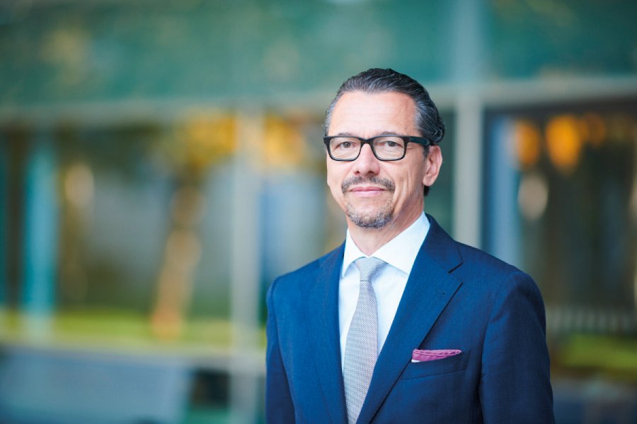  Uwe J. Stamm - Noventi Health SE, Bereichsvorstand Personal