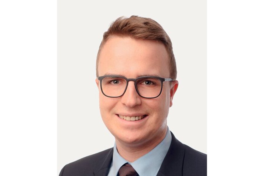 Dr. Philipp Schneider