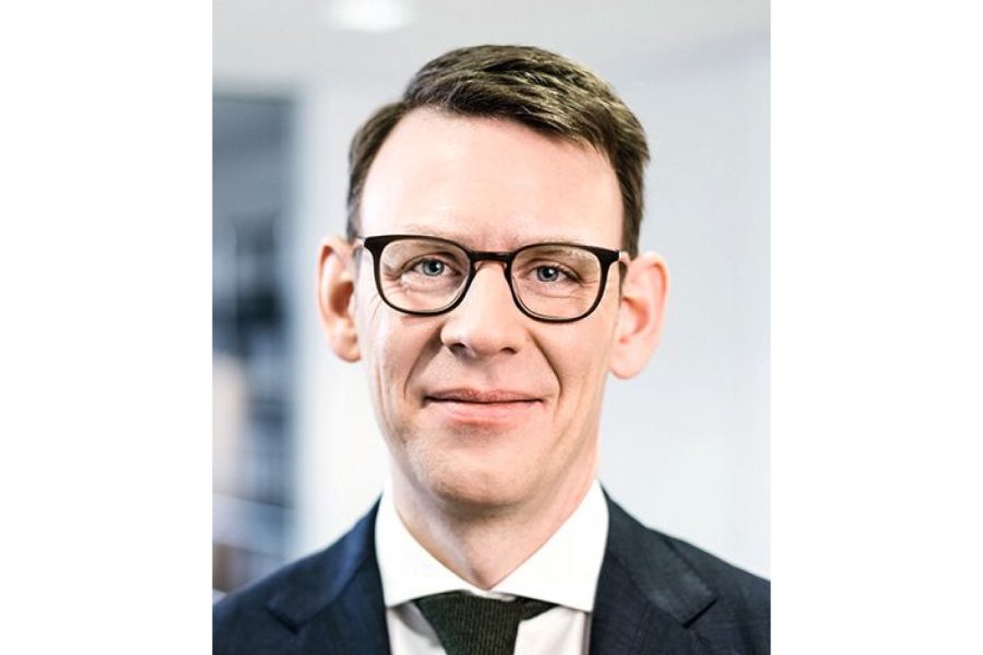 Dr. Sebastian Beckschäfer