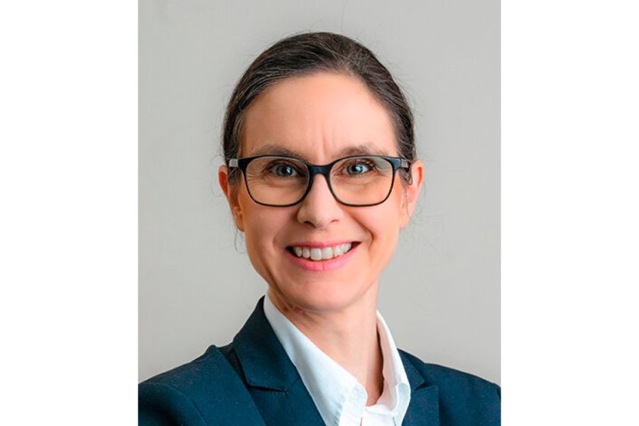 Dr. Katrin Dension