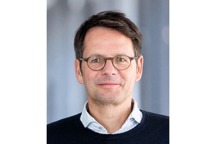 Dr. Knut Bergmann