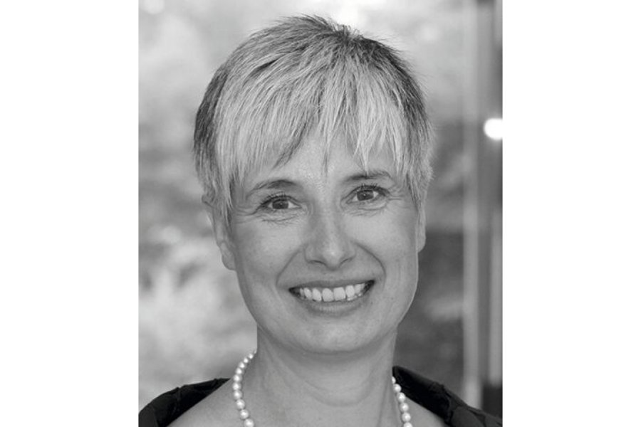 Prof. Dr. Petra Senne