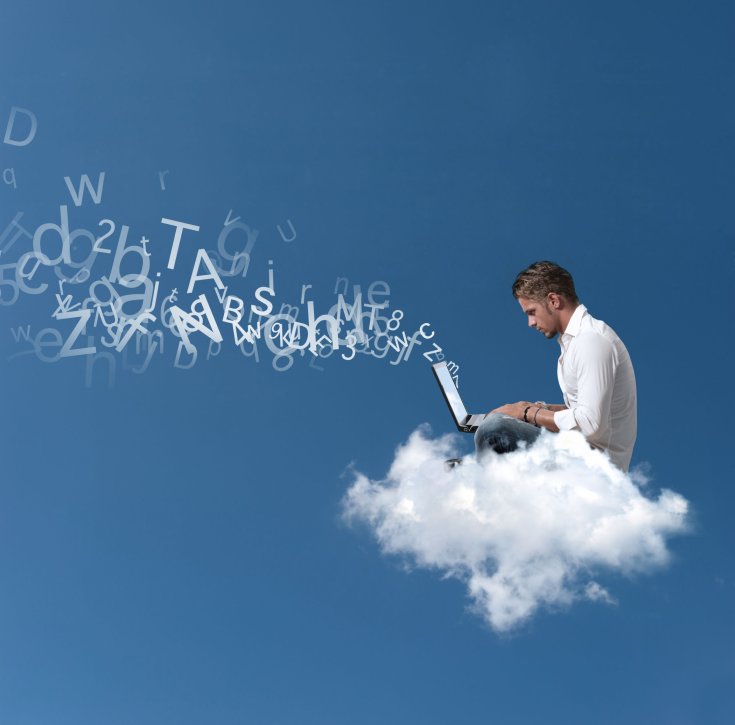 Concept of a businessman that works over a cloud Bild: alphaspirit/stock.adobe.com