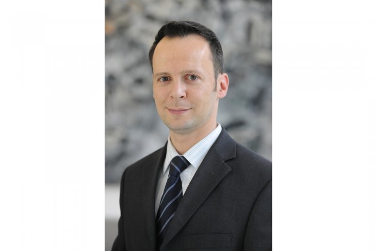  Achim H. Kroll - Ressort Arbeitsrecht, HeidelbergCement AG, Heidelberg